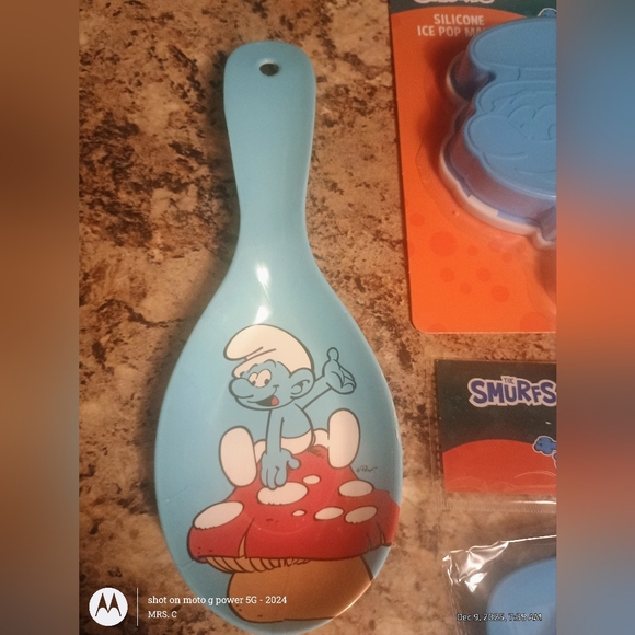 Smurfs kitchen set includes brand new - Picture 3 of 6